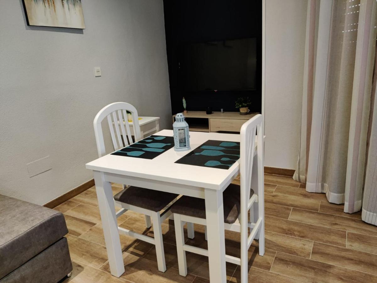 Duerme A Gusto - Tu Habitacion Acogedora En Torredonjimeno Extérieur photo